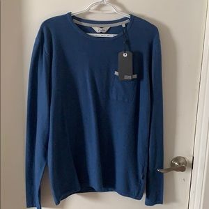 Men’s sweater